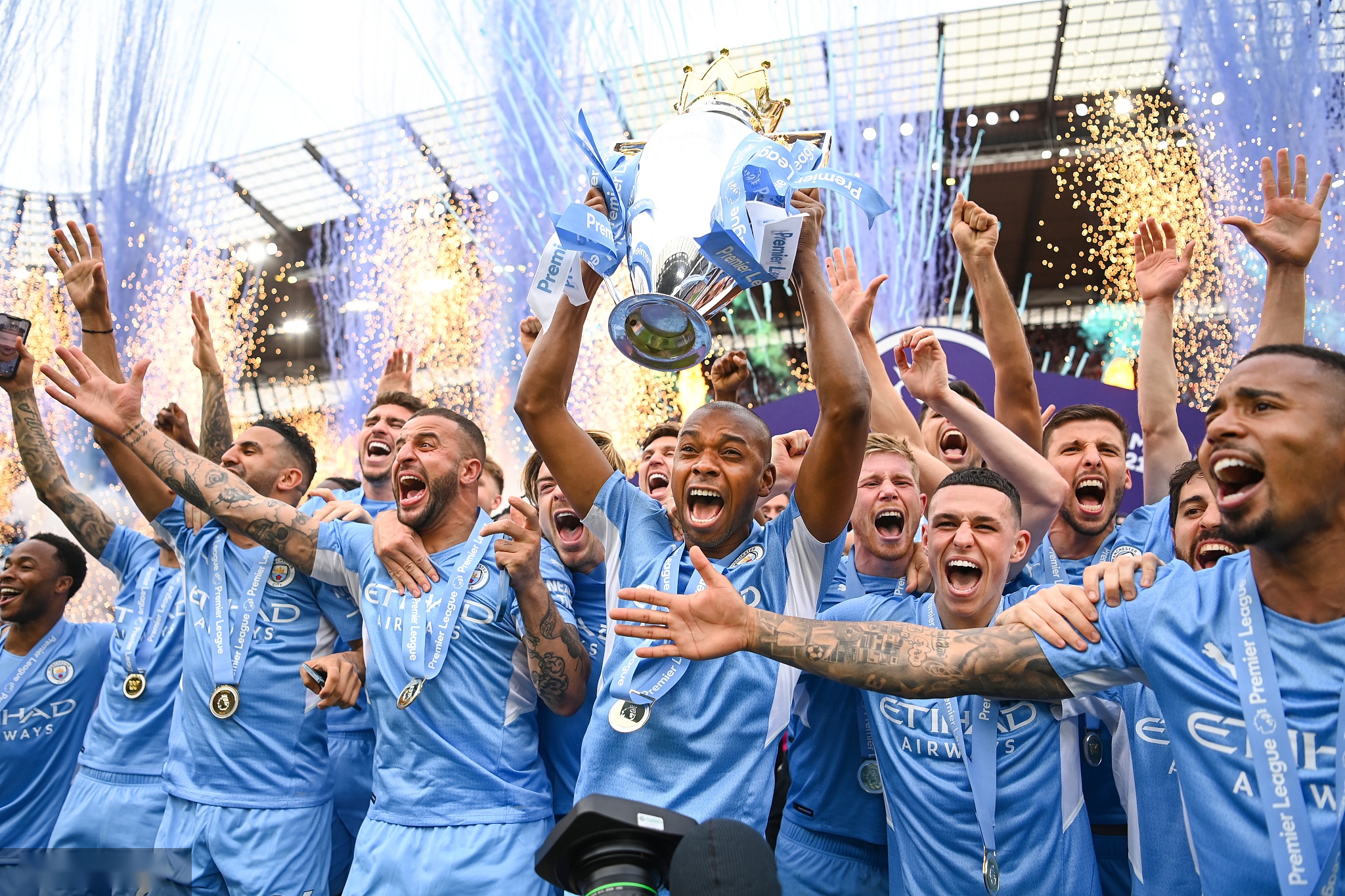 他认为拉什 他认为拉什